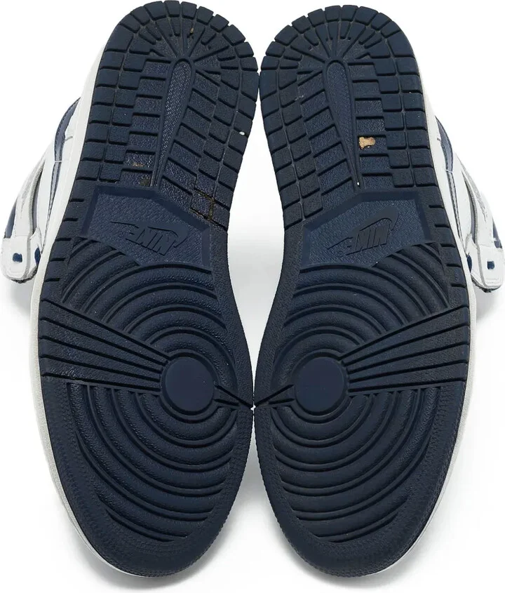 Air Jordan sneakers - Image 5