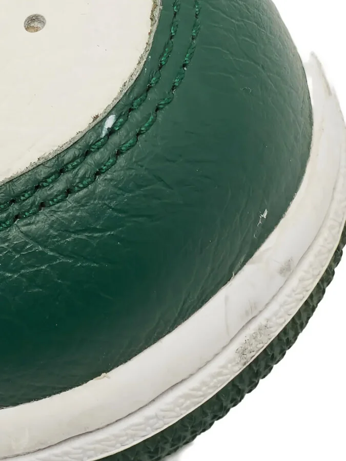 Air Jordan sneakers - Image 5