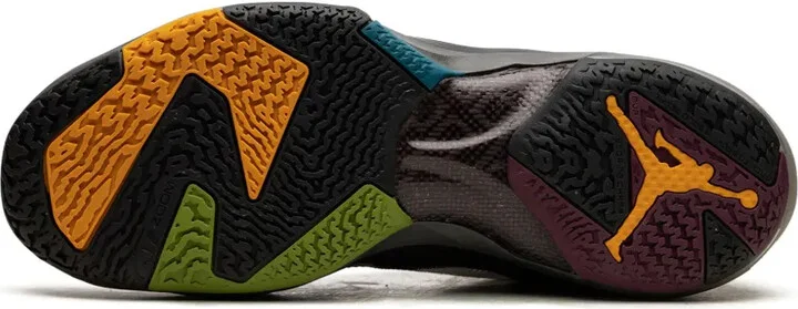 Air Jordan XXXVII "Bordeaux" sneakers - Image 4