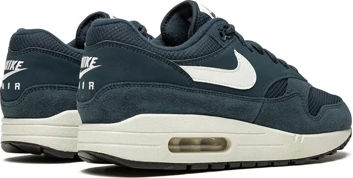 Air Max 1 "Armory Navy" sneakers - Image 3