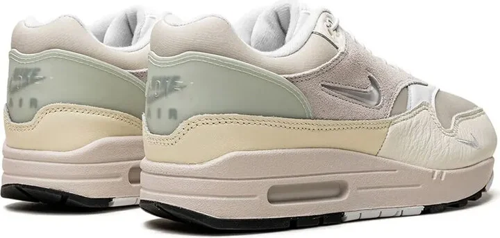 Air Max 1 "Hangul Day" sneakers - Image 3