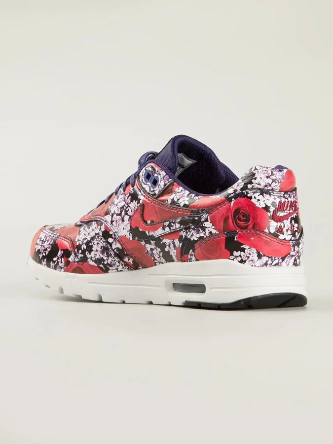 Air Max 1 Ultra LOTC QS "Ink/Summit White/Team Red" sneakers - Image 3