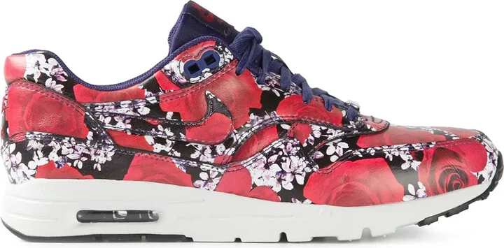 Air Max 1 Ultra LOTC QS "Ink/Summit White/Team Red" sneakers