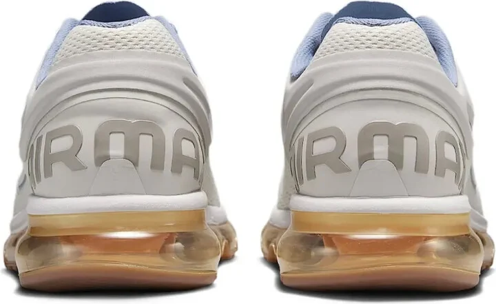Air Max 2013 "Metallic Cool Grey/Metallic Dark Grey/Anthracite/Metallic Silver" sneakers - Image 3