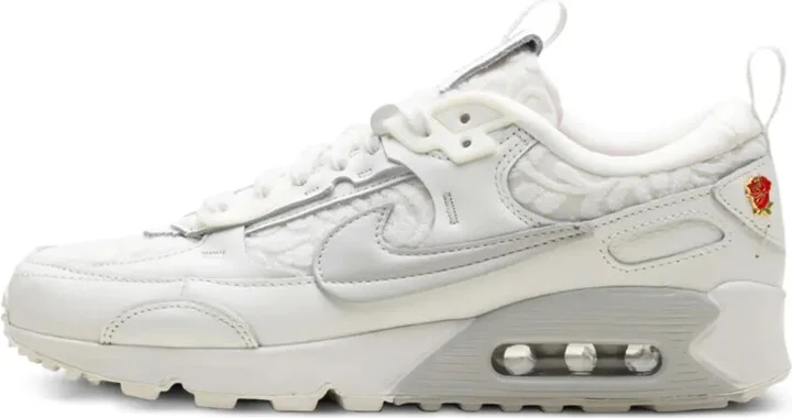 Air Max 90 Futura "Give Her Flowers" sneakers - Image 4