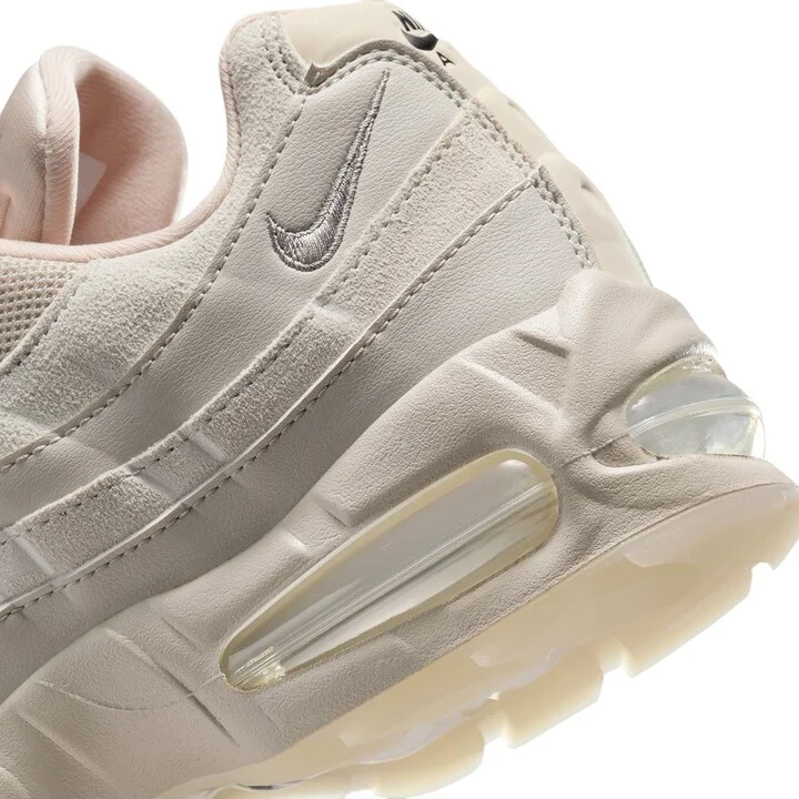Air Max 95 Sneaker - Image 10