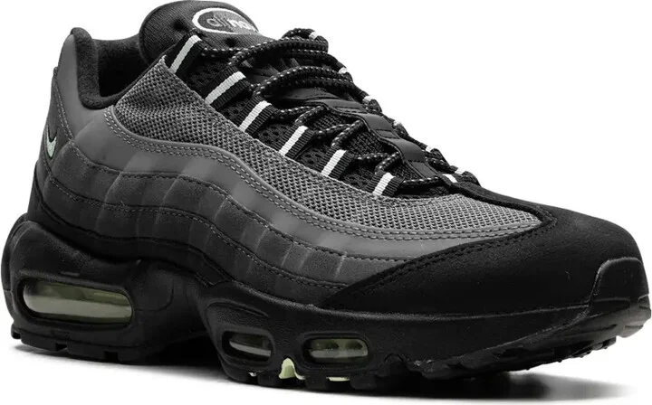 Air Max 95 "Vapor Green" sneakers - Image 2