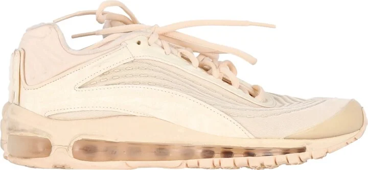 Air Max Deluxe Guava Ice Sneakers in Beige Synthetic