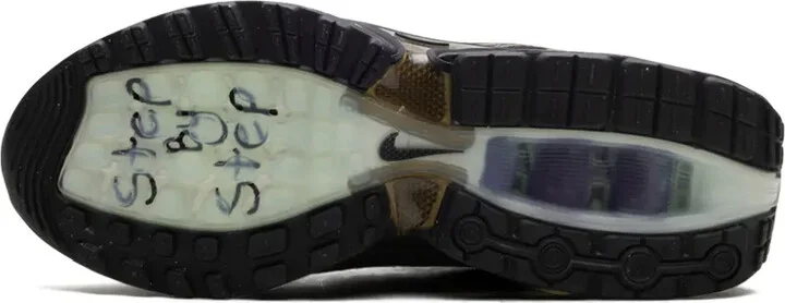 Air Max DN "Doernbecher" sneakers - Image 4