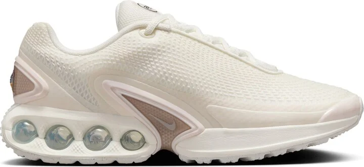 Air Max Dn Sneaker - Image 2