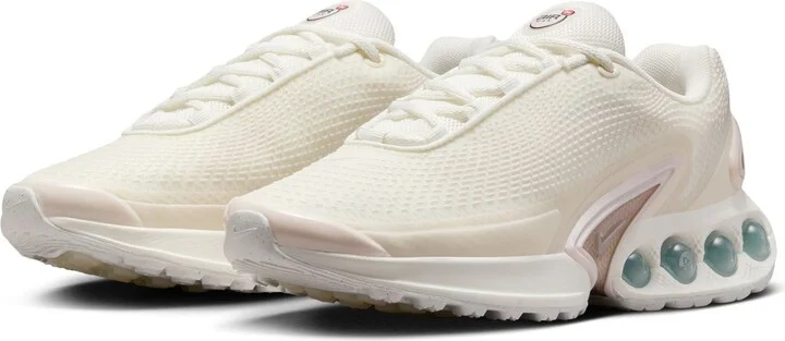 Air Max Dn Sneaker