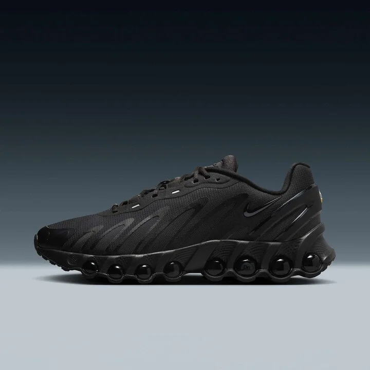 Air Max Dn8 Sneaker - Image 2