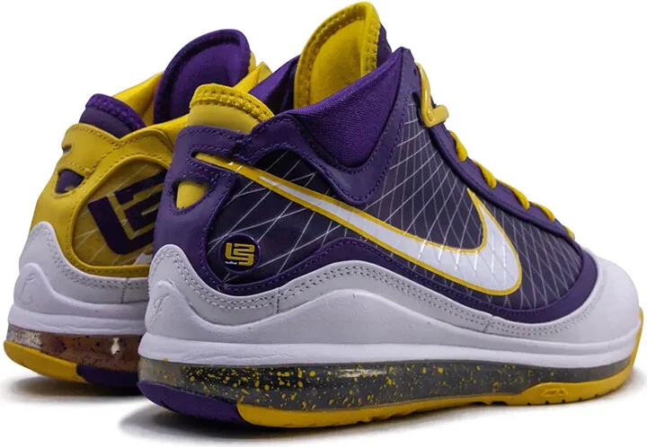 Air Max LeBron 7 "Media Day" sneakers - Image 3