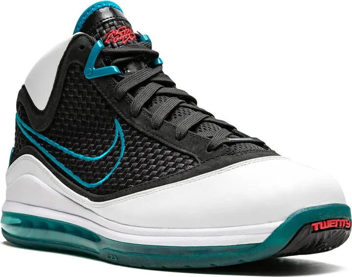 Air Max LeBron 7 NFW "Red Carpet" sneakers - Image 2