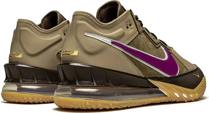 Air Max LeBron 7 QS "Christmas" sneakers - Image 3