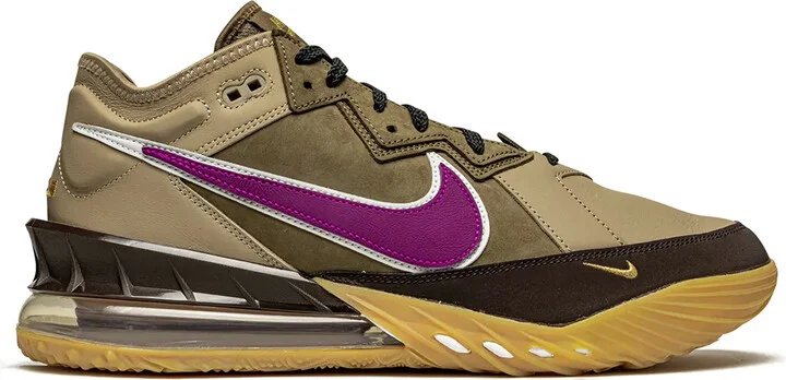 Air Max LeBron 7 QS "Christmas" sneakers