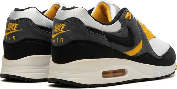 Air Max Light "University Gold" sneakers - Image 3