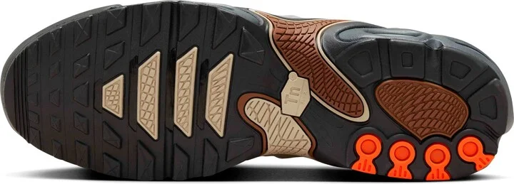 Air Max Plus Drift Sneaker - Image 4
