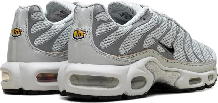 Air Max Plus "Light Silver" sneakers - Image 3