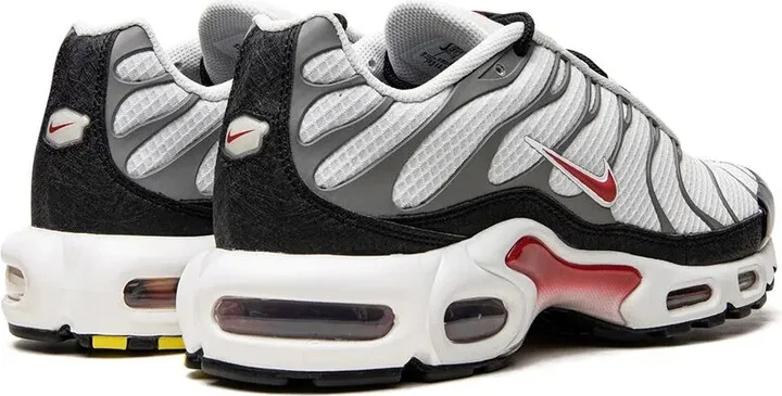 Air Max Plus "Photon Dust/Varsity Red" sneakers - Image 3