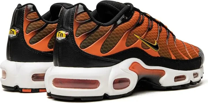 Air Max Plus "Safety Orange/University Gold" sneakers - Image 3