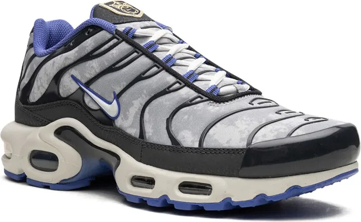 Air Max Plus SE "Social F.C." sneakers - Image 2