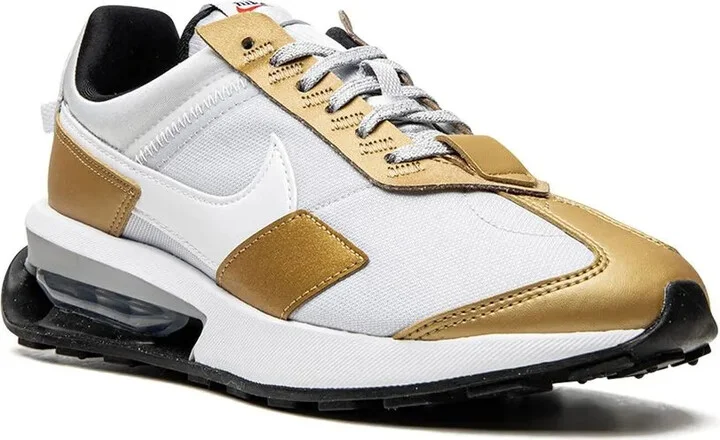 Air Max Pre Day SE sneakers "Pure Platinum / Metallic Gold" - Image 2
