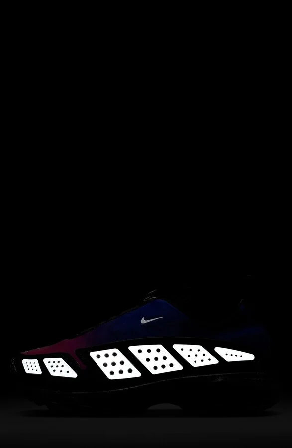 Air Max Sunder Sneaker - Image 11