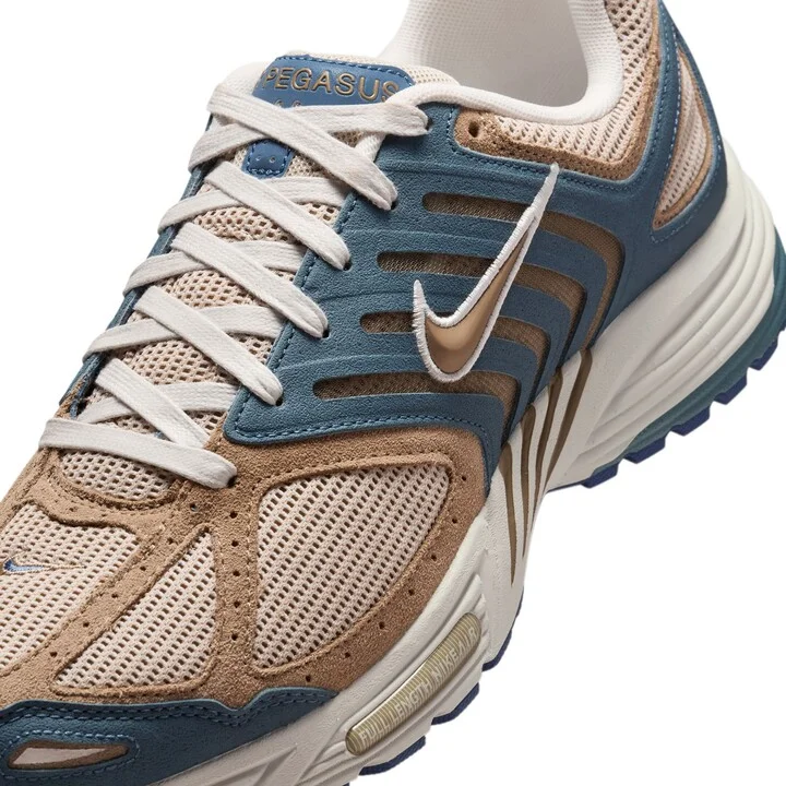 Air Pegasus 2005 SE Sneaker - Image 7