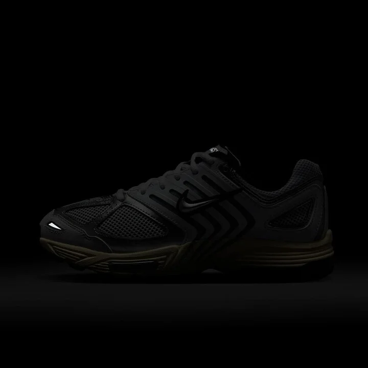 Air Pegasus 2005 Sneaker - Image 10