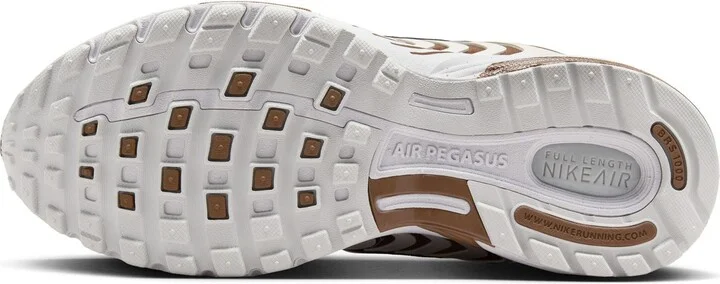 Air Pegasus 2005 Sneaker - Image 4