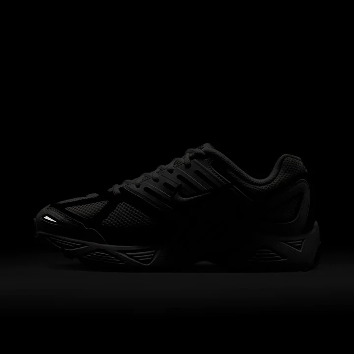 Air Pegasus 2005 Sneaker - Image 9