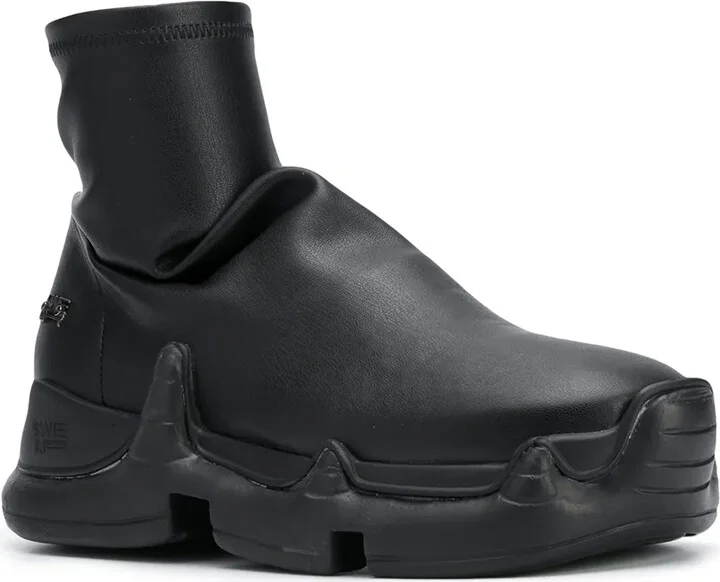 Air Revive sneakers - Image 2