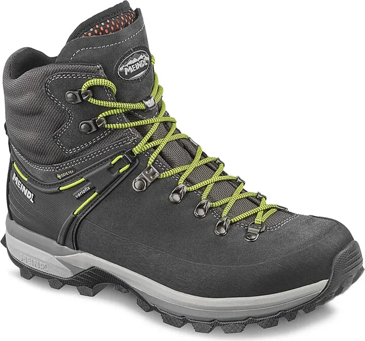 Air Revolution trekking boots
