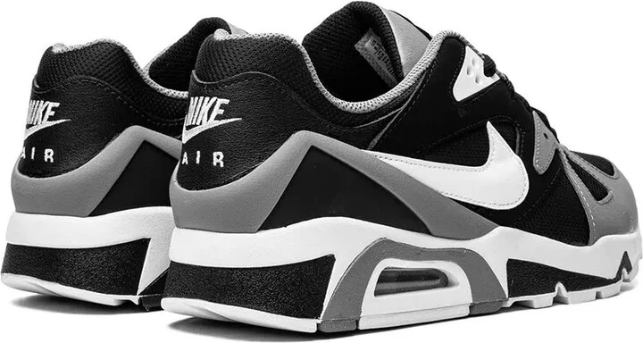 Air Structure Triax "Black/Smoke Grey" sneakers - Image 3
