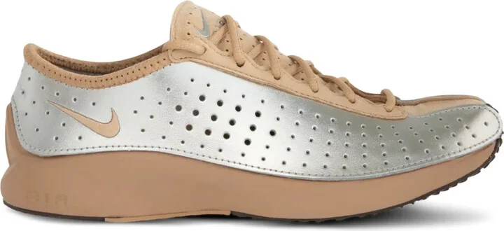 Air Superfly sneakers
