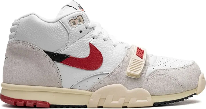 Air Trainer 1 "Split