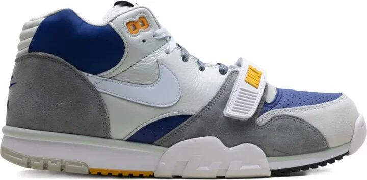 Air Trainer 1 "Split