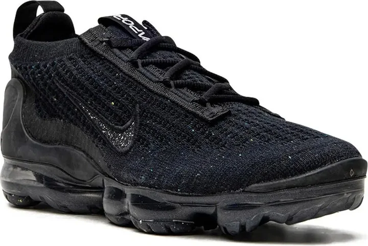 Air Vapormax 2021 Flyknit "Triple Black" sneakers - Image 2