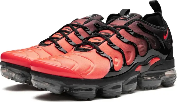 Air Vapormax Plus "Black/Bright Crimson" sneakers - Image 4