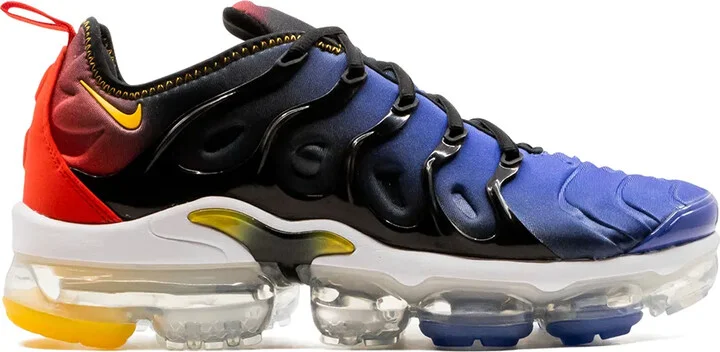 Air Vapormax Plus "Captain Marvel" sneakers
