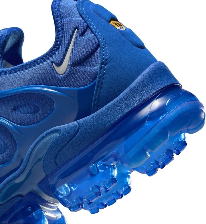 Air VaporMax Plus Sneaker - Image 8