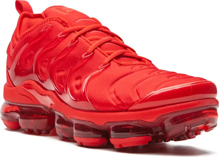 Air Vapormax Plus "Triple Red" sneakers - Image 2