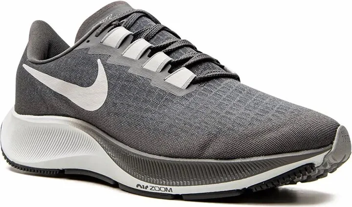 Air Zoom Pegasus 37 "Iron Grey/Light Smoke Grey" sneakers - Image 2