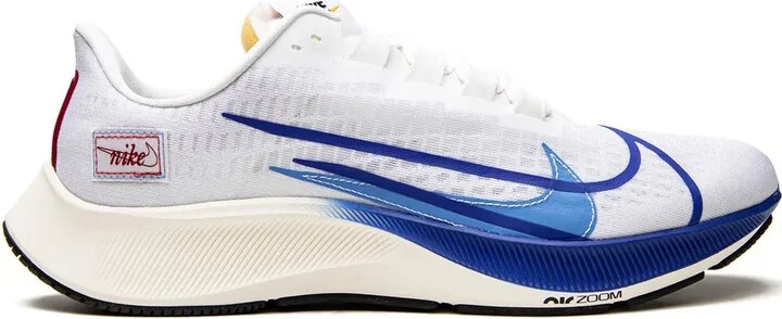 Air Zoom Pegasus 37 Premium "White/Game Royal" sneakers