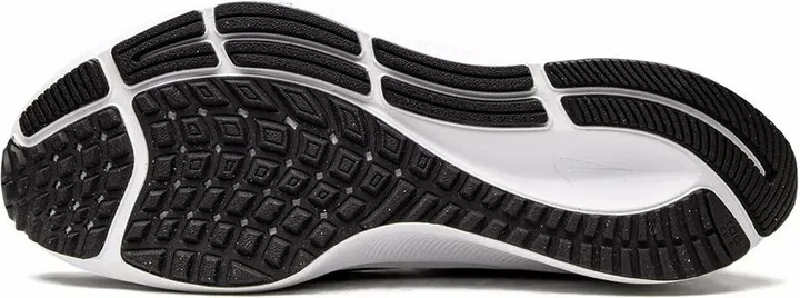 Air Zoom Pegasus 38 "Black/White-Anthracite-Volt" sneakers - Image 4