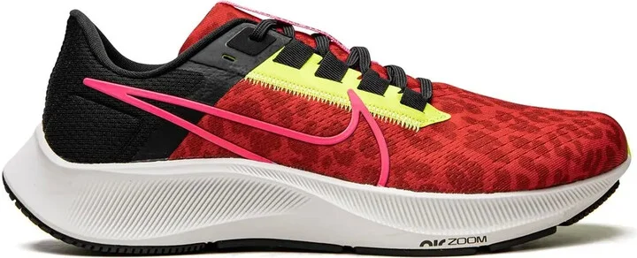 Air Zoom Pegasus 38 "Chile Red" sneakers