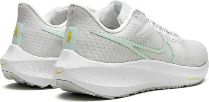 Air Zoom Pegasus 39 "Barely Green" sneakers - Image 3