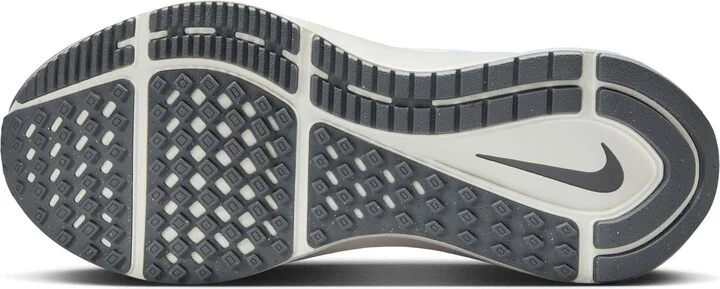 Air Zoom Structure 25 Road Running Shoe - Image 4