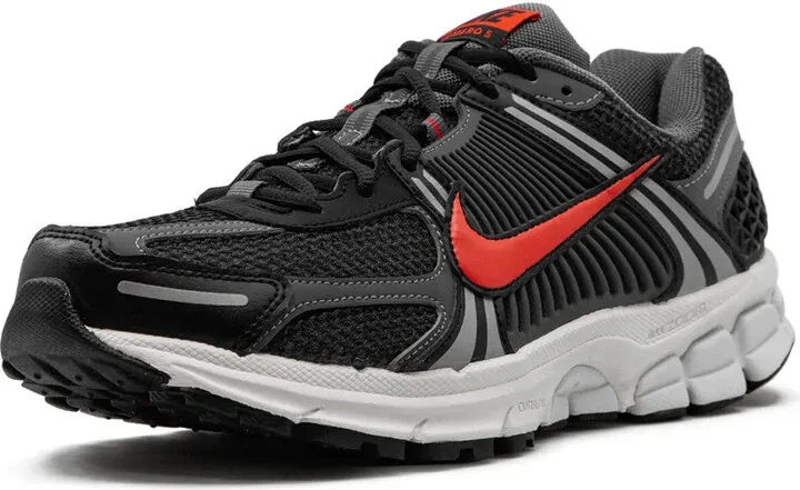 Air Zoom Vomero 5 "Black/Picante Red" sneakers - Image 4